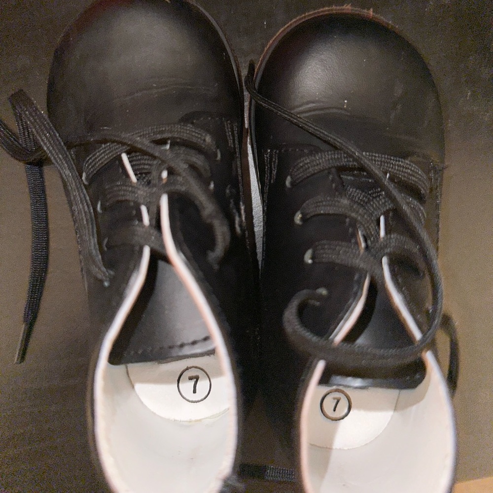 Baby walking shoes